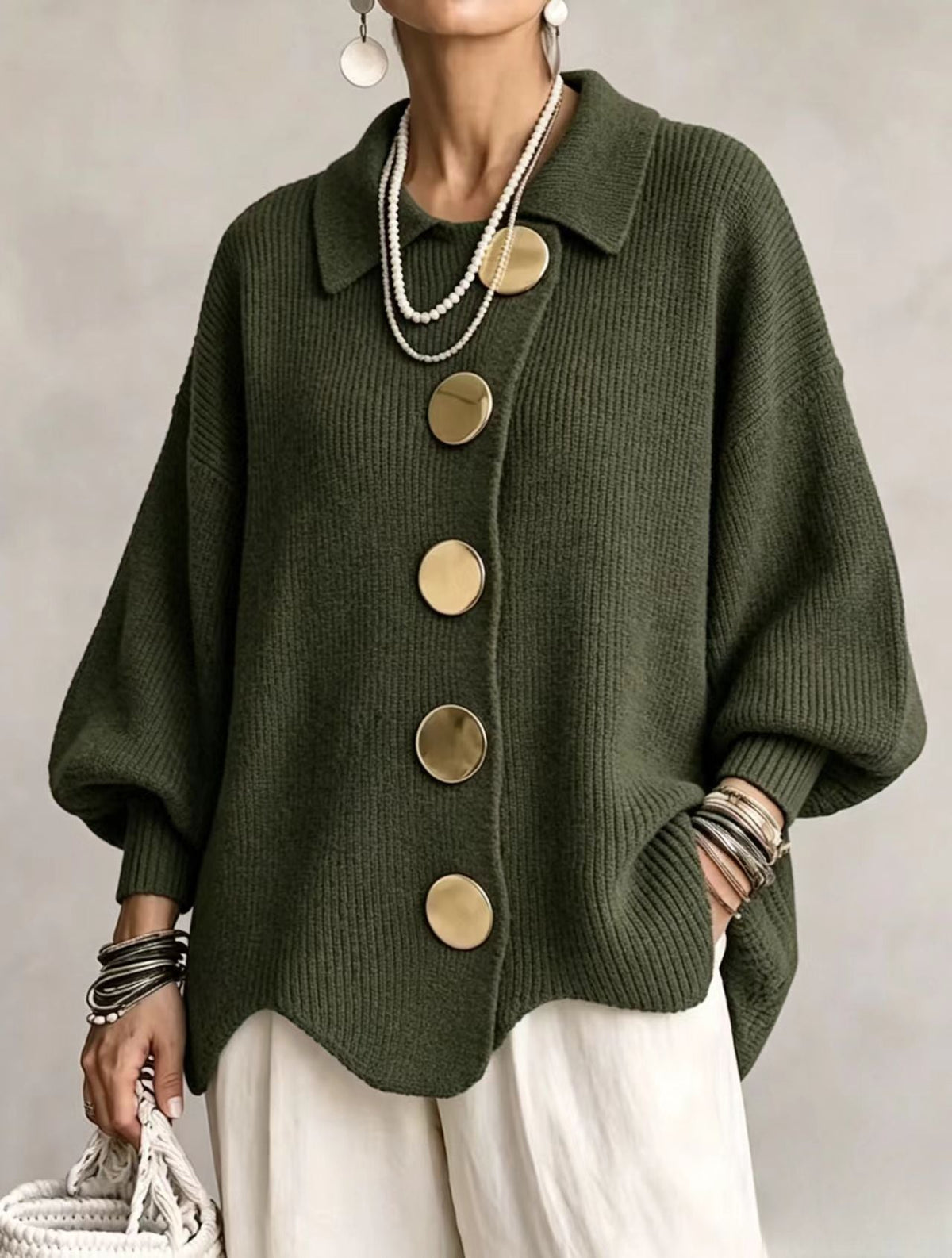 Victoire | Gilet oversize à gros boutons dorés