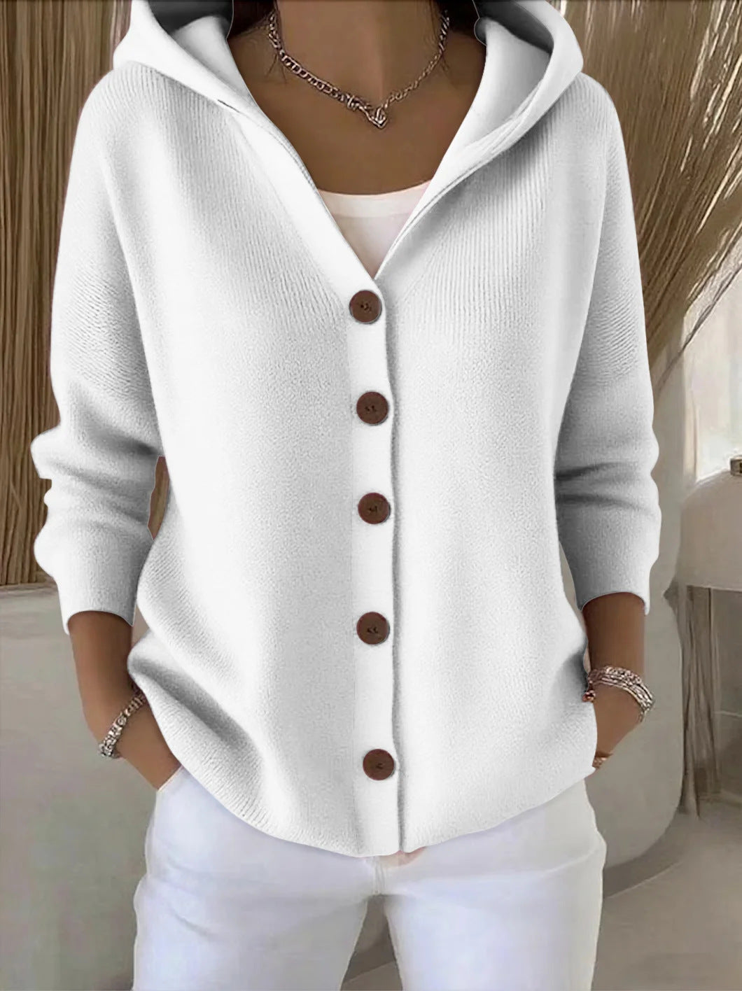 Darienne™ | Cardigan en tricot à capuche et boutonnage